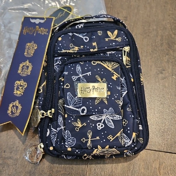 Ju-Ju-Be Mini Bag in Black and Gold - Picture 1 of 6